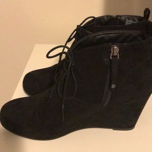 Shoes - Black ankle booties Shoes - Black ankle booties